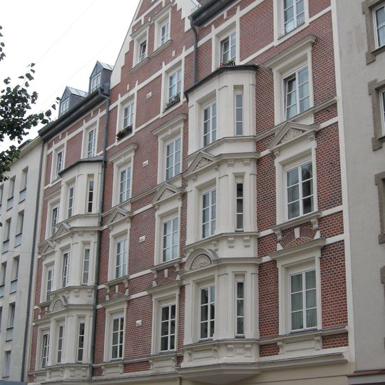 Doppelerkermietshaus