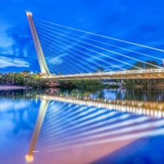 Puente del Alamillo, estribo del puente