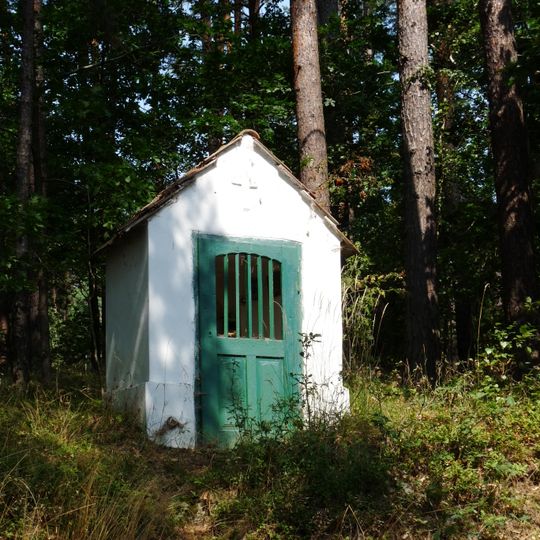 Kaplička u silnice na Ostrolovský Újezd
