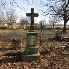 Kříž na západním okraji Nové Bukové poblíž Statku u zvířátek