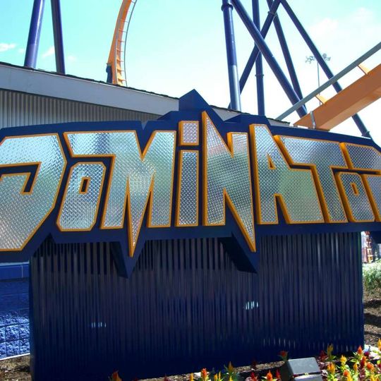 Dominator