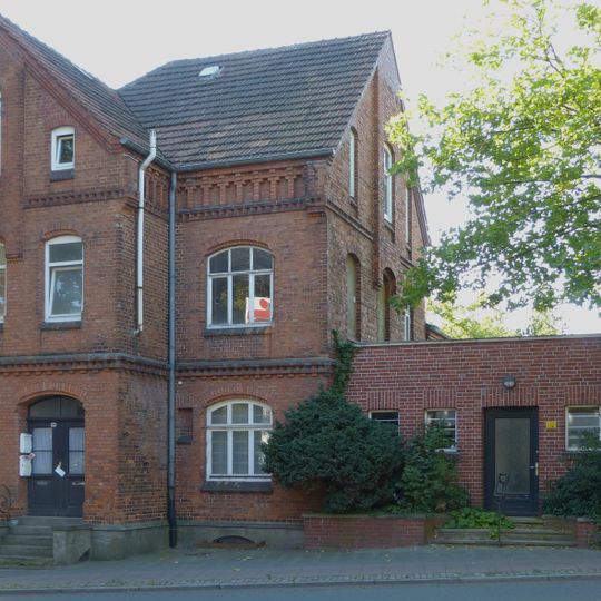 BWK, Haus 1 und 2, Toranlage und Pförtnerhaus