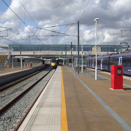 Ebbsfleet International railway station