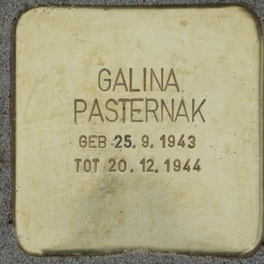Stolperstein en memoria de Galina Pasternak