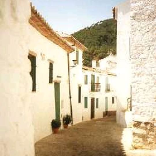 Historical center of Aín