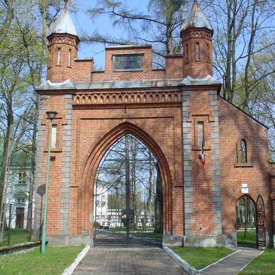 Brama wjazdowa do parku