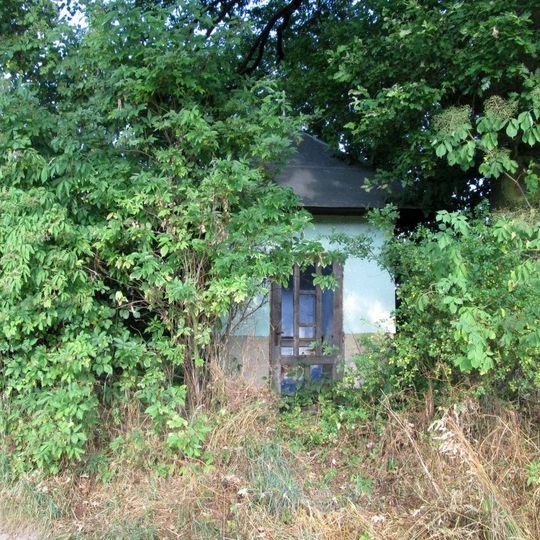 Kaplička severně od Bácovic