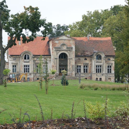 Dwór w Miedzianowie