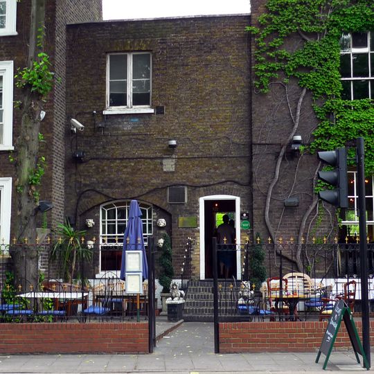 Aragon House, Fulham