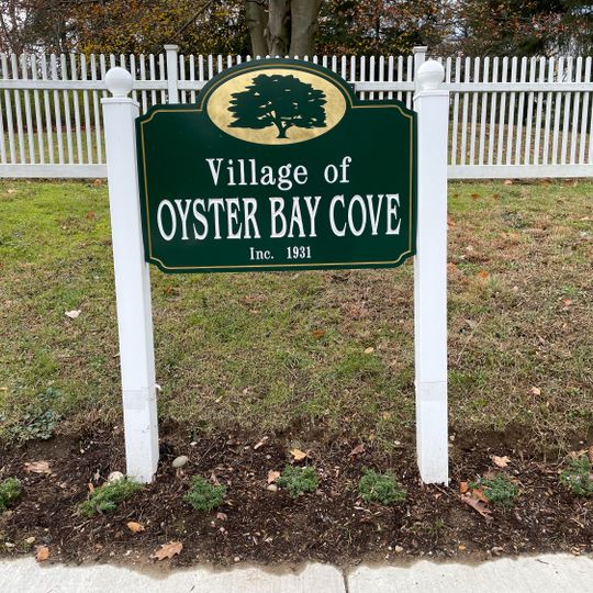 Oyster Bay Cove