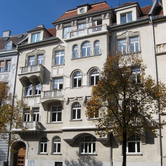 Malerisches Mietshaus