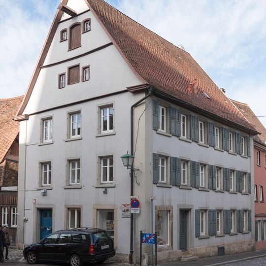 Klingengasse 11, Hauptgebäude