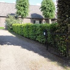 Langgevelboerderij Lodderdijk 31-33, Handel