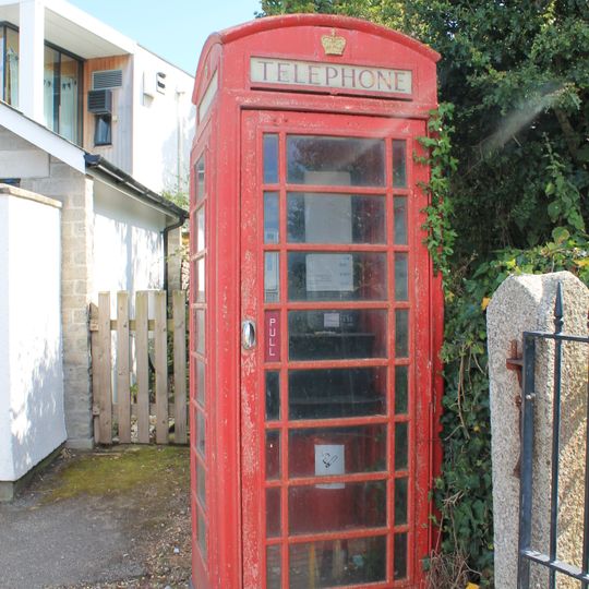 K6 Telephone Kiosk At Entrance To Mylor Parish Church