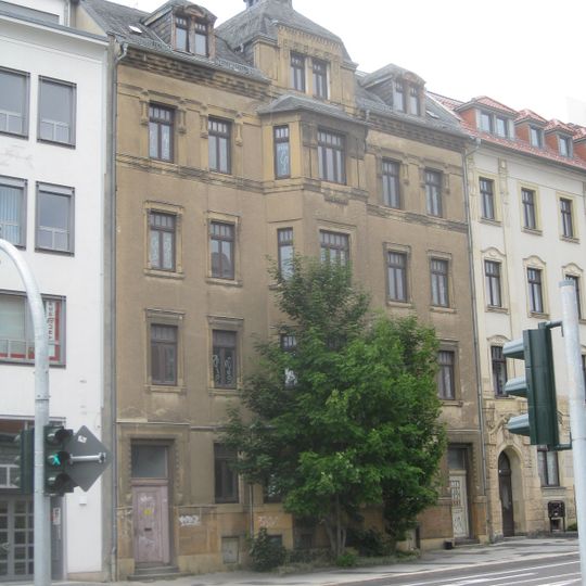 Bahnhofstraße 22