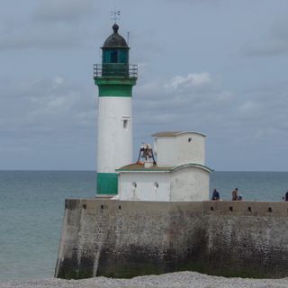 Faro de Le Tréport