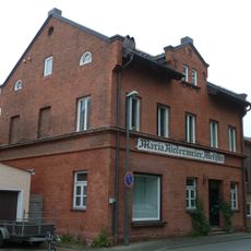 Wohn- und Geschäftshaus