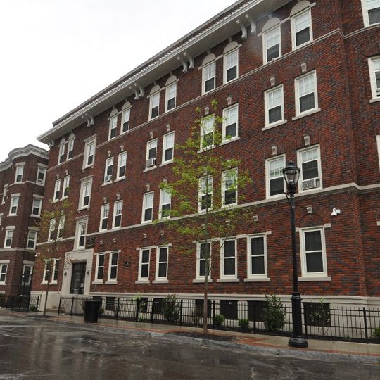 Outing Park Historic District