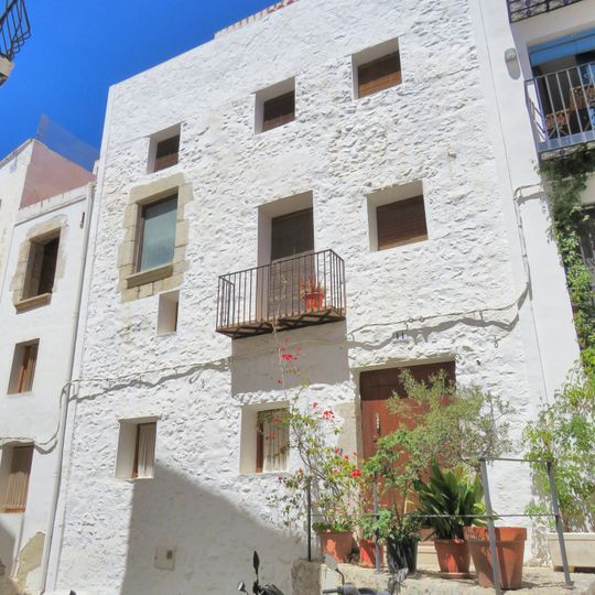 House at 11 Santa Bàrbara street