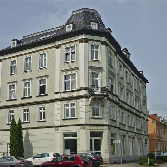Wohn- und Geschäftshaus Löbauer Straße 16