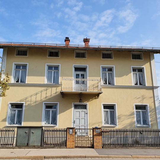 Landhaus Bahnhofstraße 9 in Wolfratshausen