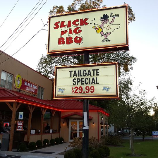 Slick Pig BBQ
