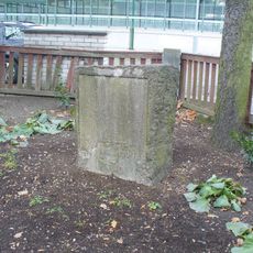 Jubilejní památník Jana II. z Lichtenštejna u nádraží Praha-Klánovice