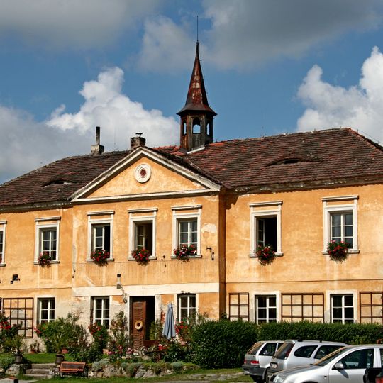 Vysoká Lhota Castle
