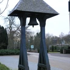 Lyndenstein, klok en klokkenstoel