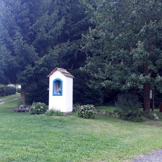 Kaplička východně od Samosol