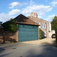 Beacon House & Grove Cottage
