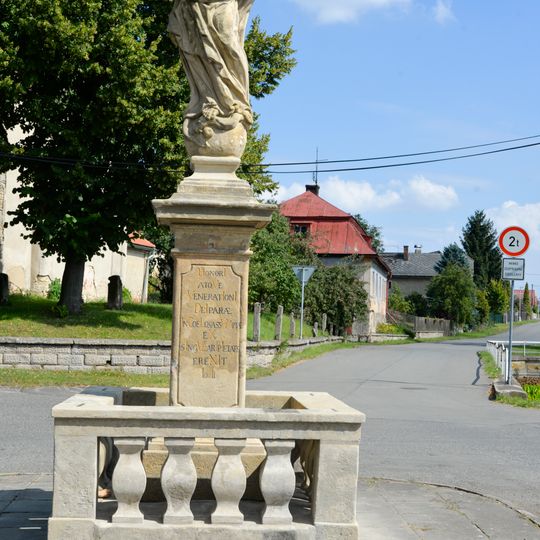 Virgin Mary Statue in Bukovno