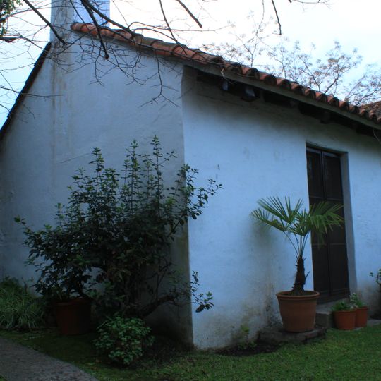 Casa en la calle Esmeralda 304