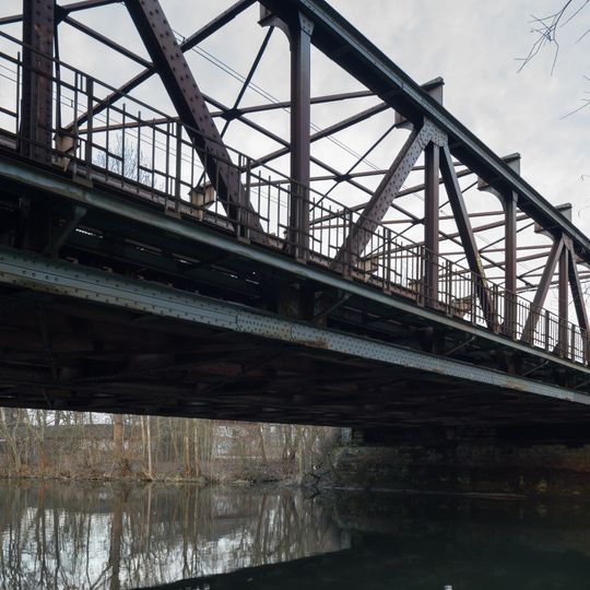 Eisenbahnbrücke über Leine