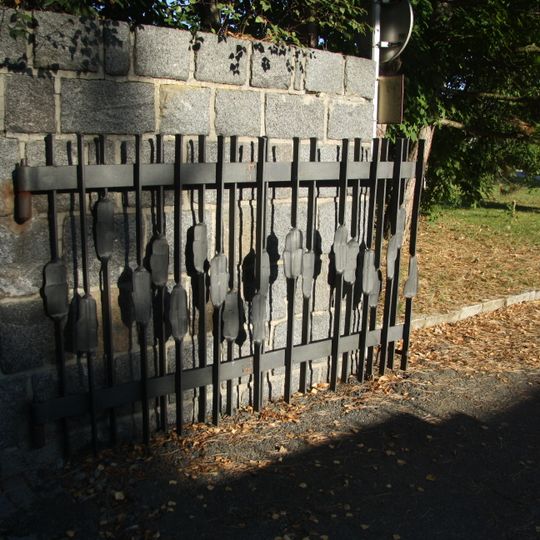 Brány a zábradlí do smuteční obřadní síně