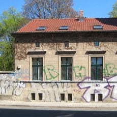 Wärterhaus des Garnisonfriedhofs Kleine Rosenthaler Straße 2-3, Linienstraße 207-212