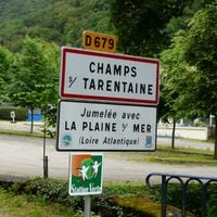 Champs-sur-Tarentaine-Marchal