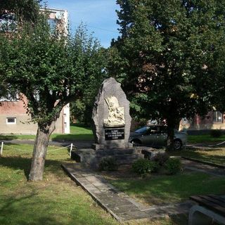 Pomník padlým v Lubenci