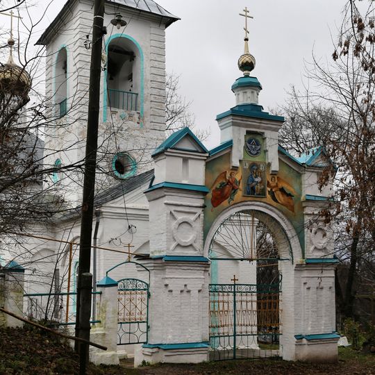 Ограда с воротами