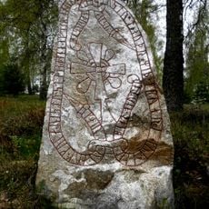Uppland Runic Inscription 661