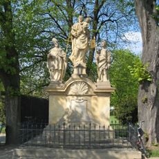 Sousoší Panny Marie