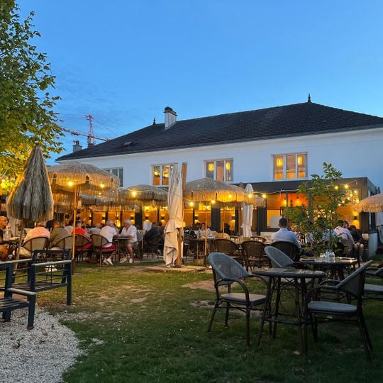 Ernest Restaurant