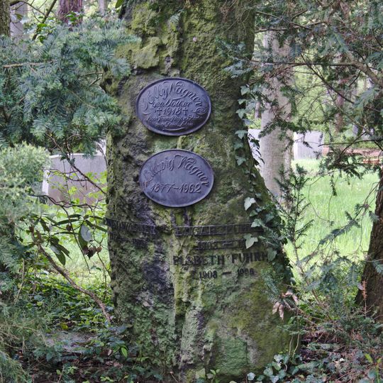 Grabmal ehemals Ludwig Wagner