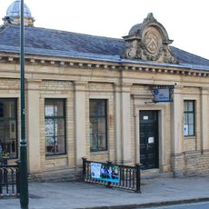 Shipley College Including Railings To Right And To Left And To Both Sides Of Railway Steps
