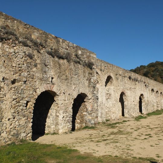 Ansignan aqueduct