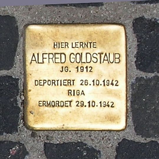 Stolperstein en memoria de Alfred Goldstaub