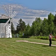 Davidson Windmill and Eskolin Log House