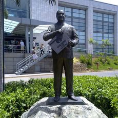 Estátua Roberto Marinho