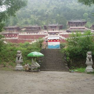 Lingfeng Temple