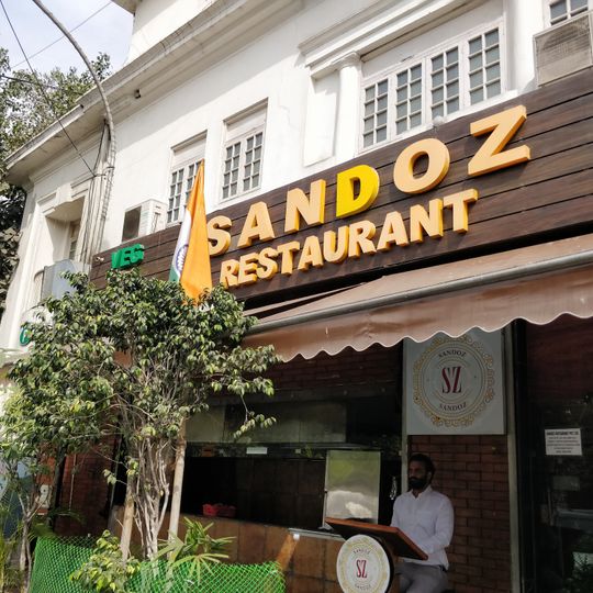 Nando's